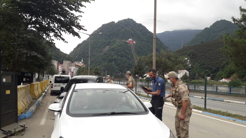 Doğankent Polis Kontrol Noktasında Denetim yapıldı