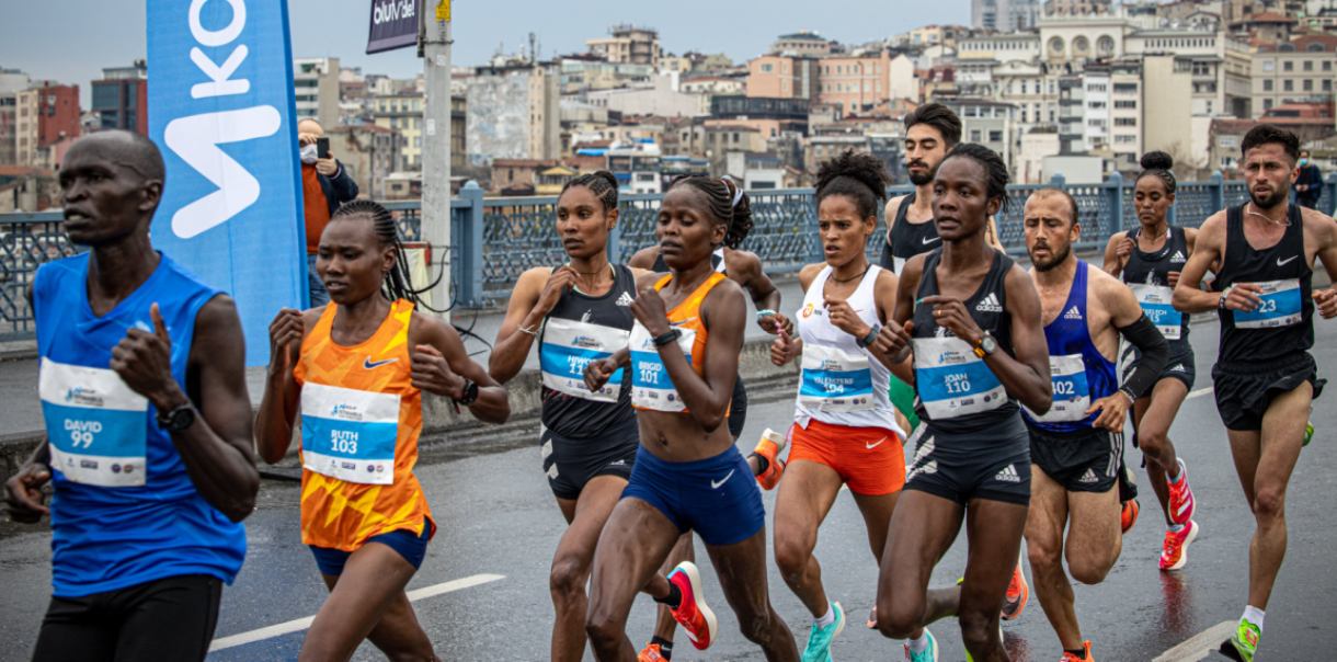 N Kolay 18. İstanbul Yarı Maratonu Pazar Günü Koşuluyor