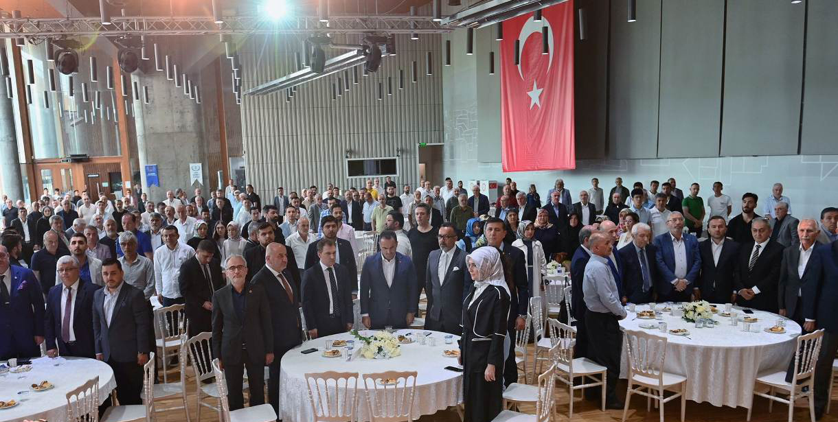 Alucra Vakfı'nda Başkan Süleyman Baba Güvenoyu Aldı