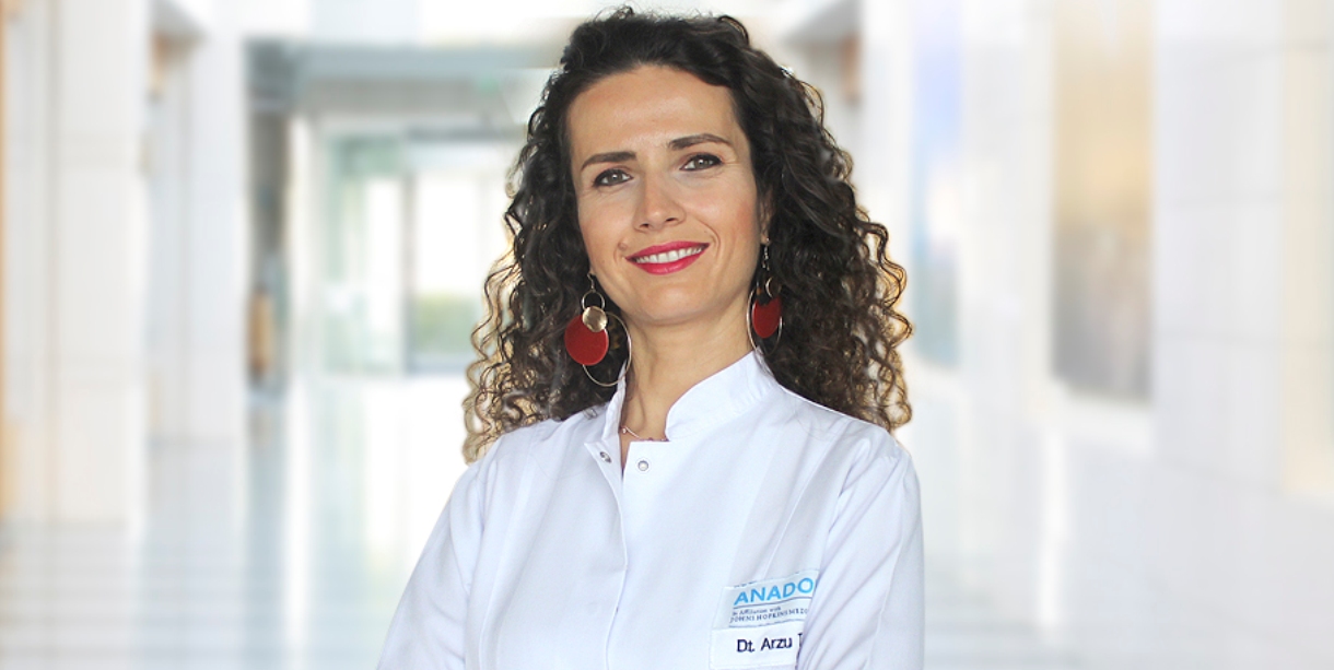 Günlerce süren diş tedavisi artık bir günde tamamlanabiliyor