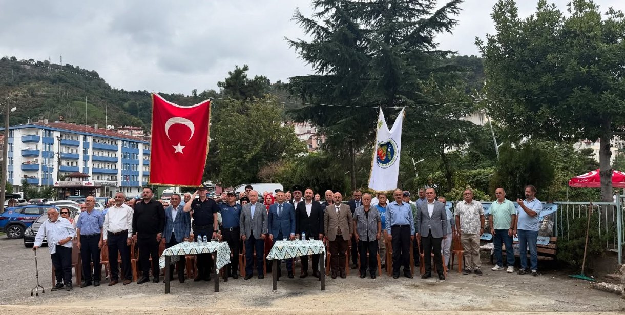 Tirebolu'ya Şehit Binbaşı Büstü