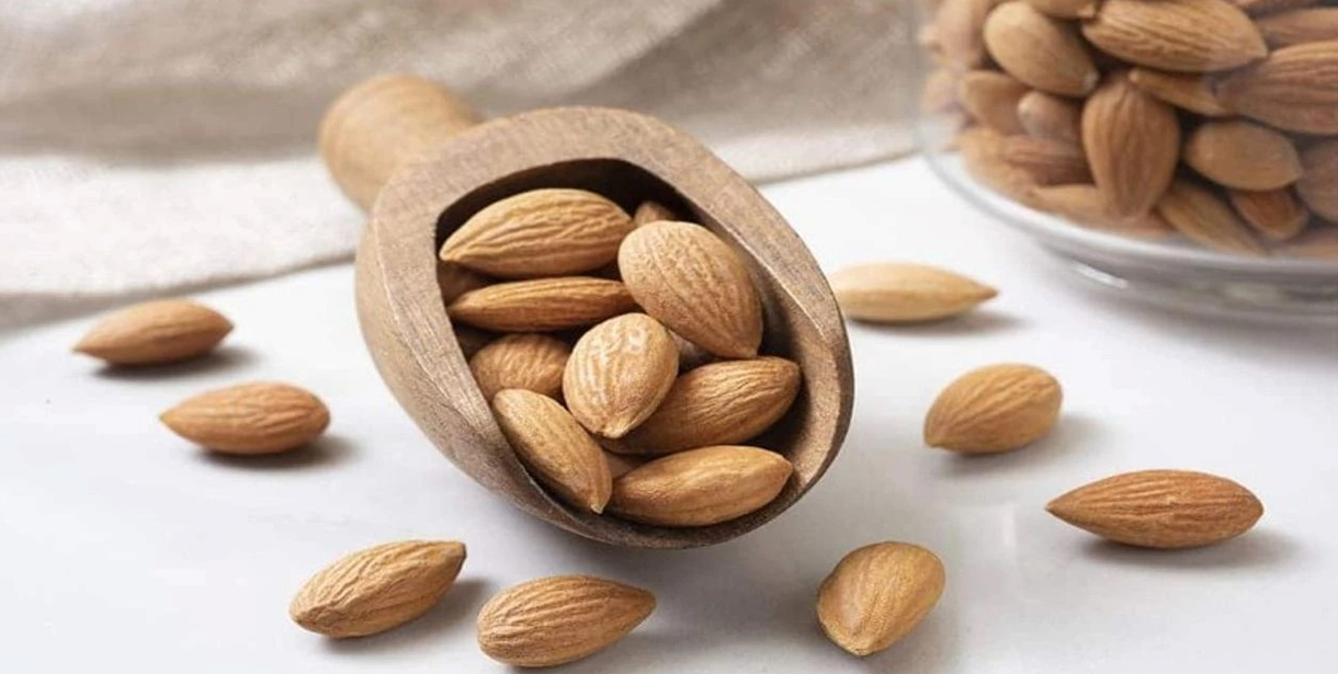 Kayısı çekirdeği hem şifa hem zehir olabilir