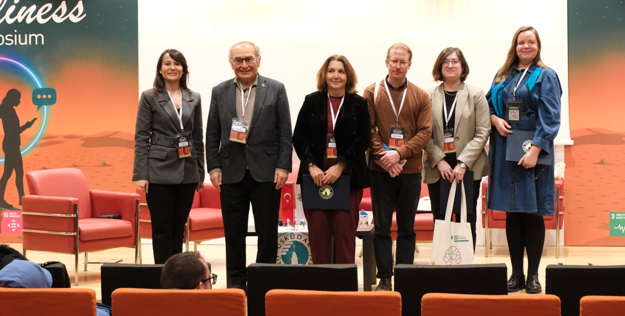 Prof. Dr. Nevzat Tarhan, Dostluk duygusunu kaybettiğimiz için yalnızız